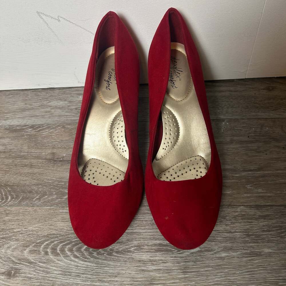 Dexflex Comfort Karma Women's Red Suede Round Toe Pump High Heel Shoes